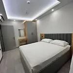 Silence Garden Iki Yatak Odali Apartmán *